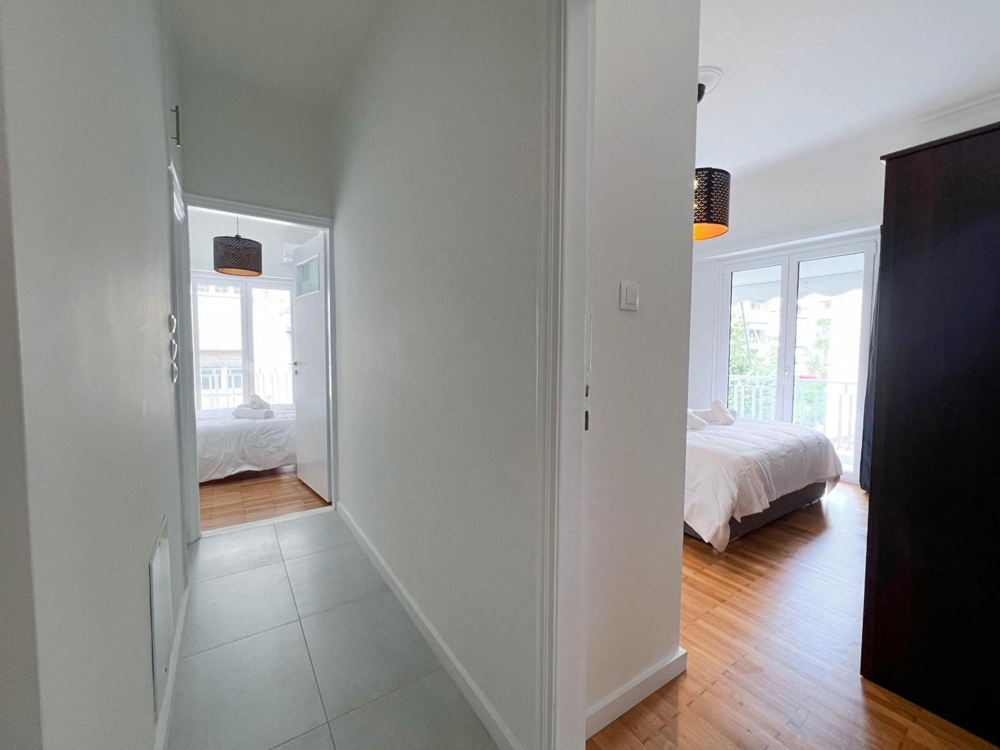 Family Two Bedroom Apartment Benaki Athènes Extérieur photo