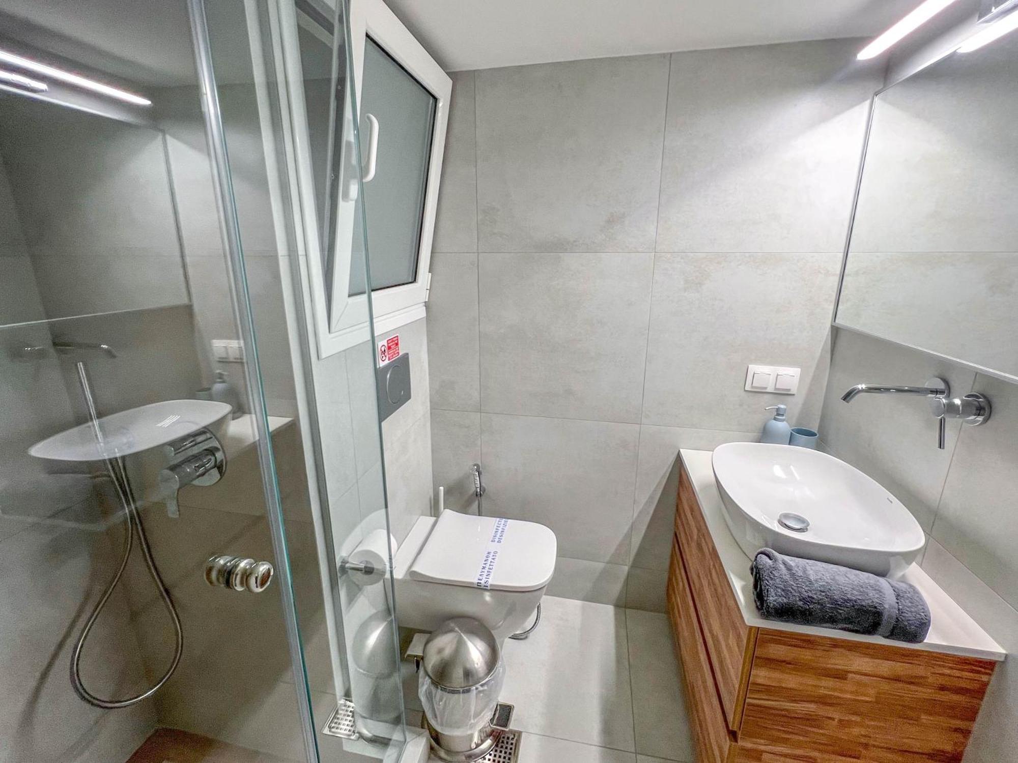 Family Two Bedroom Apartment Benaki Athènes Extérieur photo