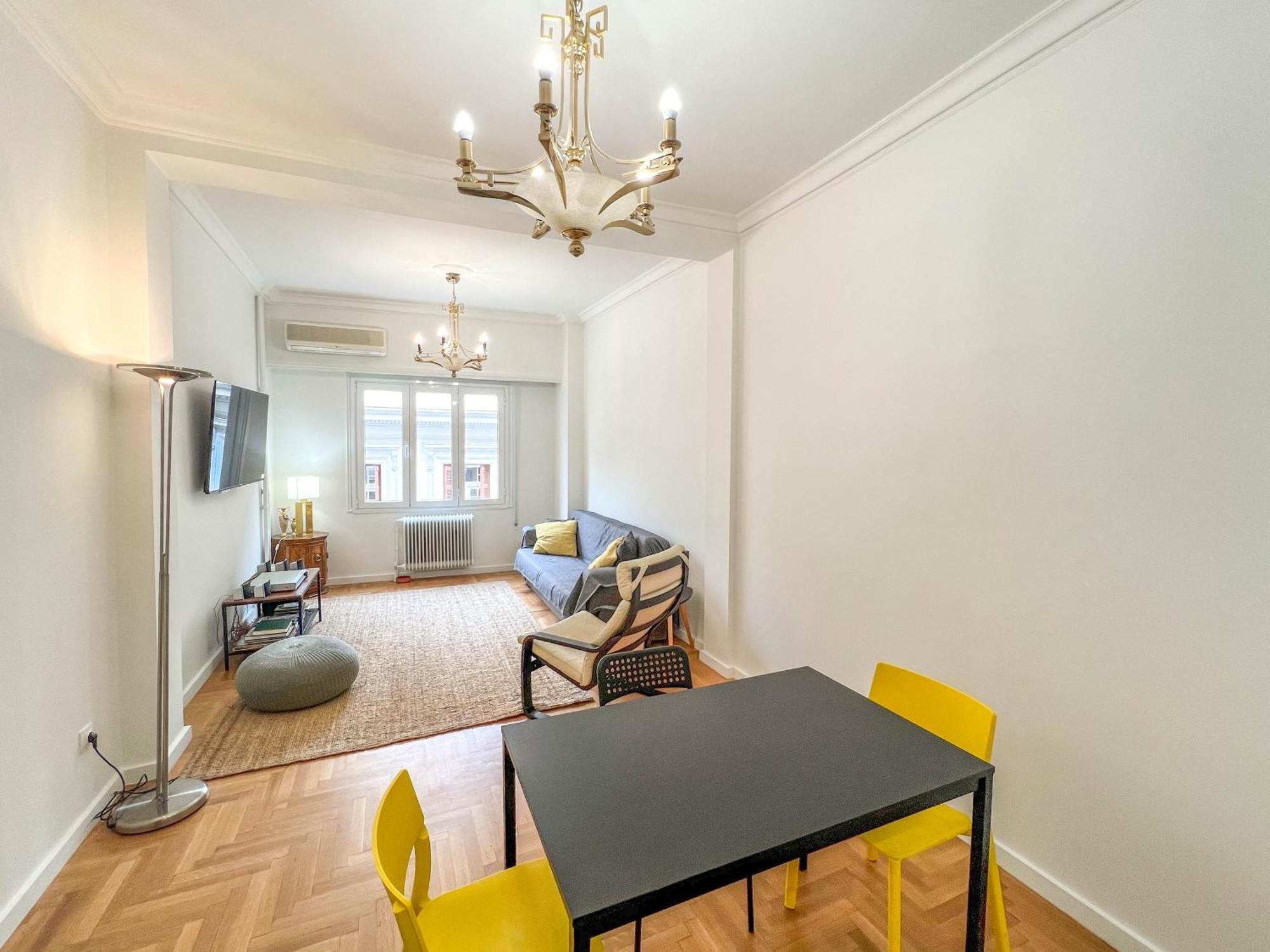 Family Two Bedroom Apartment Benaki Athènes Extérieur photo